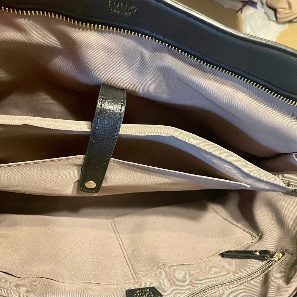 Tutilo ladies laptop tote bag | faux leather | handle & strap | padded section